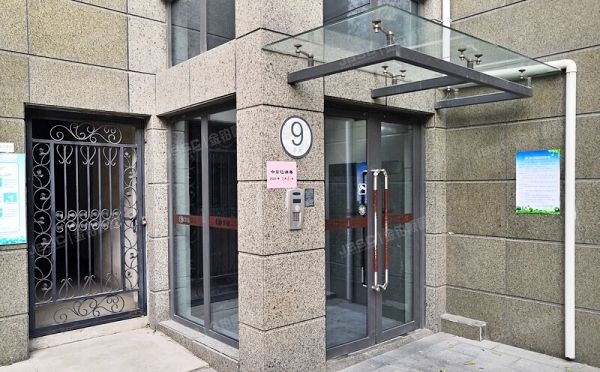 朝阳区 八里庄北里128号10层9单元1002号（华业玫瑰郡）