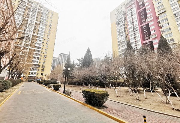 丰台区 石榴庄南里1号院1号楼22层2201（顶秀欣园西苑）