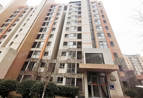 朝阳区 成寿寺路136号院11号楼1层1单元1B（中海城风情苑）