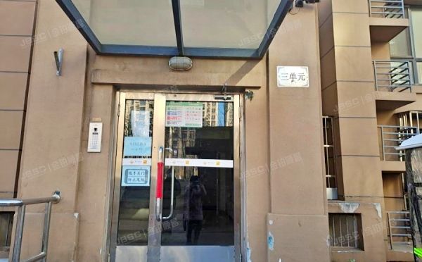平谷区 体育中心西路55号院10号楼3单元704（首创悦洳汇）