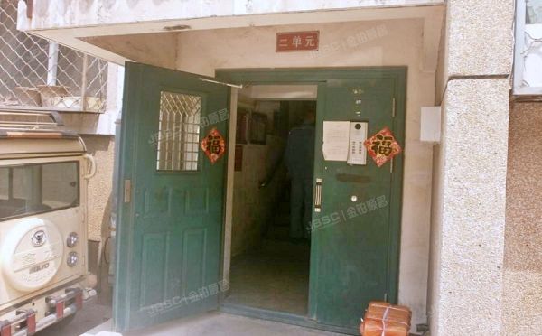 房山区 燕化星城健德三里22号楼1层2-102号（燕化星城健德三里）