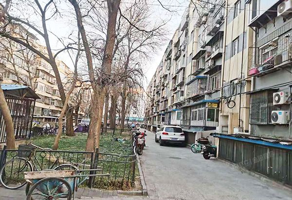 东城区 交道口北二条35号院2号楼4层2门401号（交道口北二条35号院）