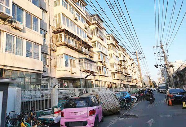 东城区 交道口北二条35号院2号楼4层2门401号（交道口北二条35号院）