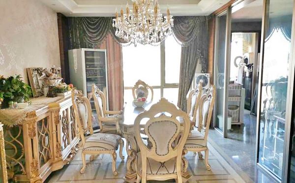 朝阳区 百子湾南二路66号院8号楼17层1单元2002+车位（广渠金茂府北区）