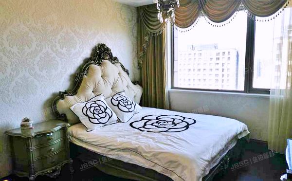 朝阳区 百子湾南二路66号院8号楼17层1单元2002+车位（广渠金茂府北区）