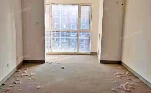 房山区 汇丰街1号院4号楼7层2单元702（世界名园D区）