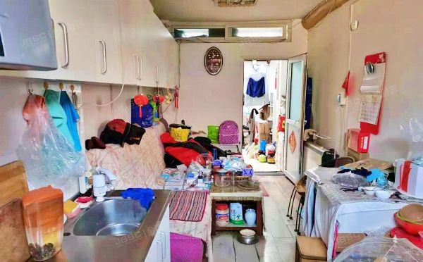 东城区 东板桥街57号房屋五间（房号1、2、3）平房