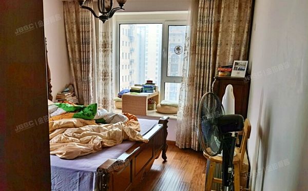 大兴区 兴泰街5号院20号楼17层1701（首邑溪谷）