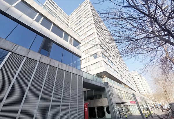 西城区 西派国际公寓133号楼4层410+车位