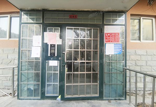 房山区-窦店 汇丰街3号楼17号5层5单元502号（世界名园）