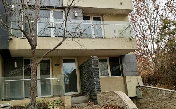 顺义区 澳景园一区25号楼-1至3层01（澳景园）双拼别墅