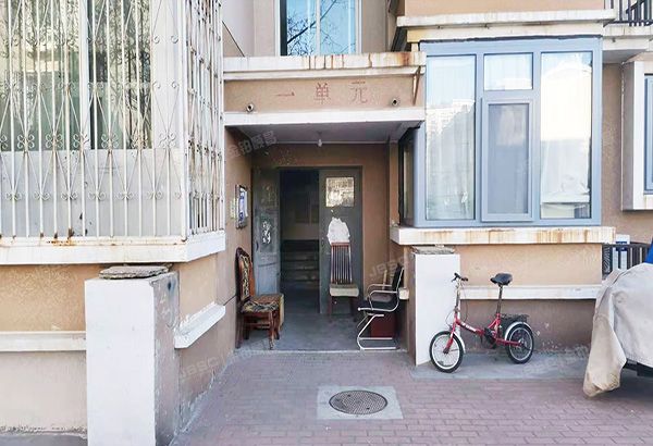 朝阳区 周庄嘉园东里26号楼1单元302室（周庄嘉园）