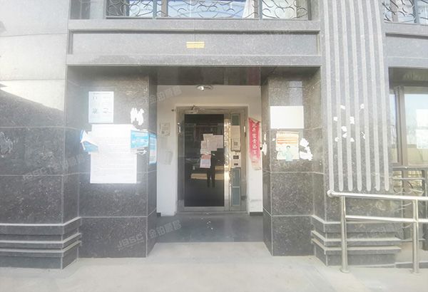 房山区 汇丰街1号院4号楼7层2单元702（世界名园D区）