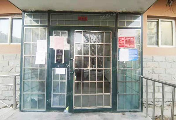 房山区 汇丰街3号院17号6层5单元601（世界名园）