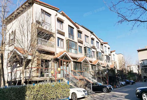 朝阳区 高碑店路181号院273号楼-1至3层102号（中海安德鲁斯庄园）