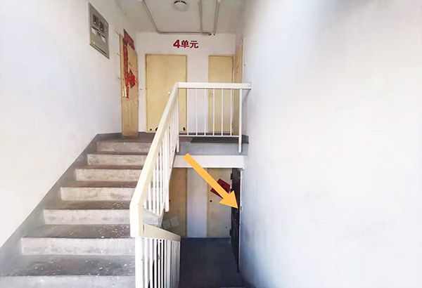 丰台区 草桥欣园四区3号楼8层4-802（草桥欣园四区）