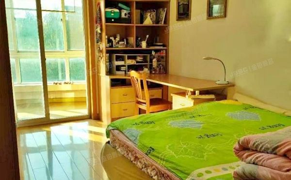 通州区 五里店西路6号7号楼3层732（新华联锦园）