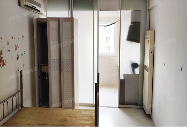 丰台区骏景园北区2号楼18层1-1810（珠江骏景）