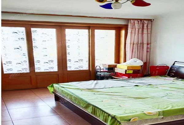 房山区 城关街道吉兴苑1号楼3层6-302（吉兴苑）