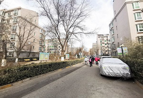 通州区 五里店西路6号7号楼3层732（新华联锦园）