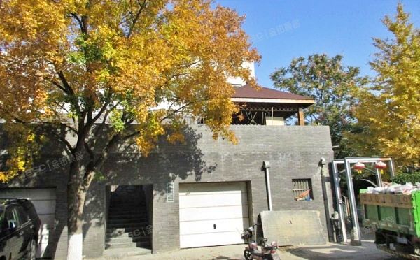 海淀区 常青园南里一区67号楼-1至3层01（诸子阶）