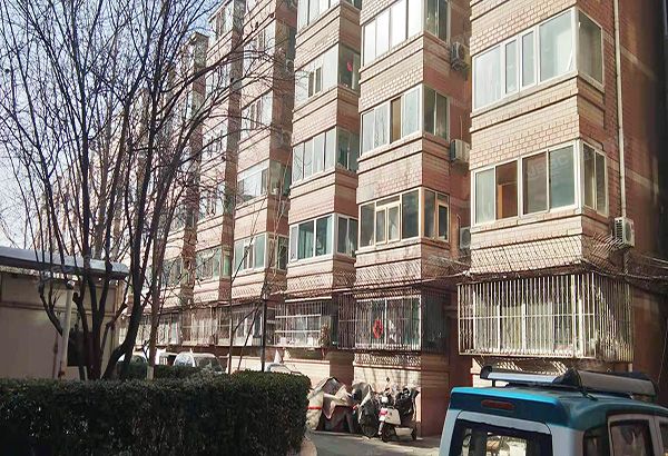 海淀区 远大园六区4号楼2层A7单元201（世纪城）