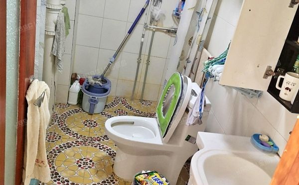 怀柔区 乐园西大街16号院3号楼5层4单元502（育龙铭居）经适房