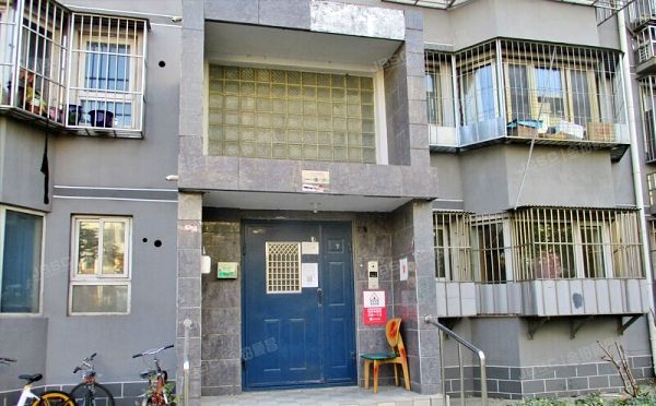 通州区 芙蓉园102号楼1层111（水恋晶城）