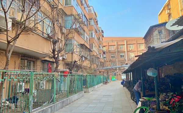 西城区 三里河路4号院1号楼5层2门12号（三里河路4号院）