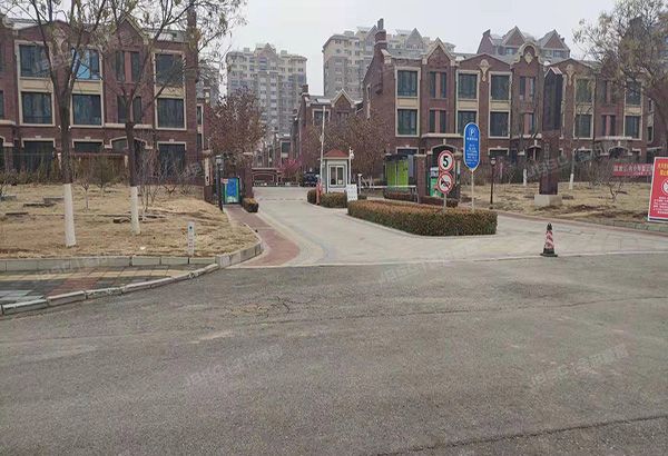 平谷区 大兴庄镇平谷体育中心西路59号院50号楼1至3层101（当代旭辉墅）别墅