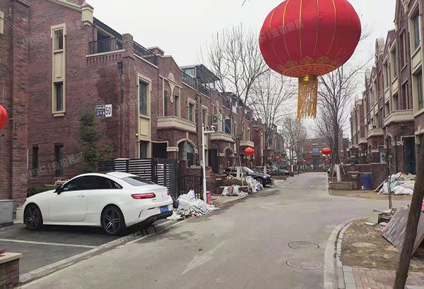 平谷区 大兴庄镇平谷体育中心西路59号院50号楼1至3层101（当代旭辉墅）别墅