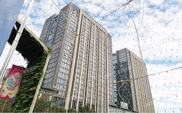 大兴区 金星西路5号及5号院2号楼7层1单元805（绿地中央广场）办公