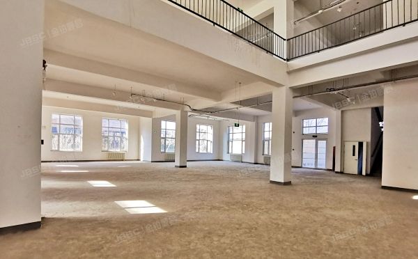 通州区 外郎营村北2号院11号楼-1至4层101（新华联工业园）厂房