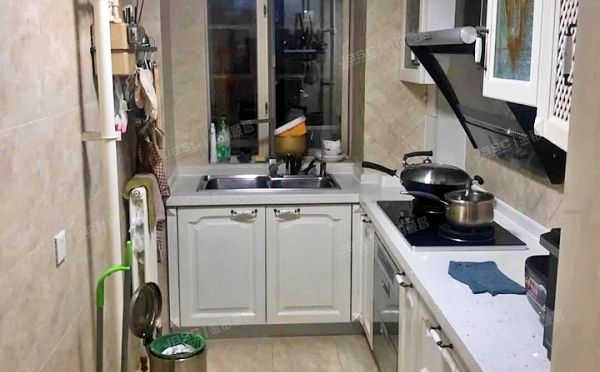 丰台区 骏景园中区7号楼8层801室（珠江骏景中区）