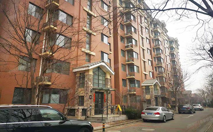 大兴区 芳苑小区4号楼7层5单元702（金色漫香林）