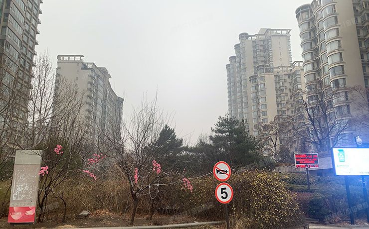 丰台区 骏景园中区7号楼8层801室（珠江骏景中区）