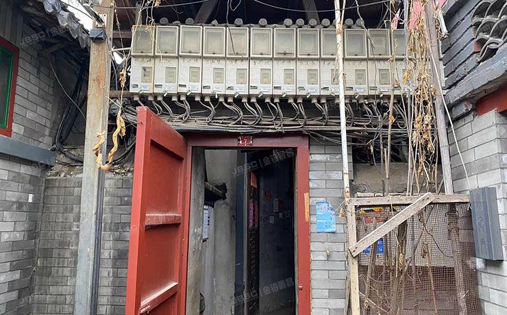 东城区 钟楼湾胡同7号10幢1层 平房