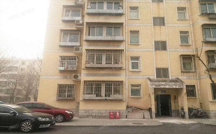 顺义区 裕龙花园六区30号楼3层一单元301（裕龙六区）