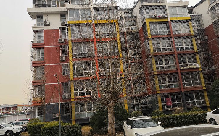 房山区-良乡 太平庄东里33号楼6层6-602,6-602跃层（太平庄东里南区）