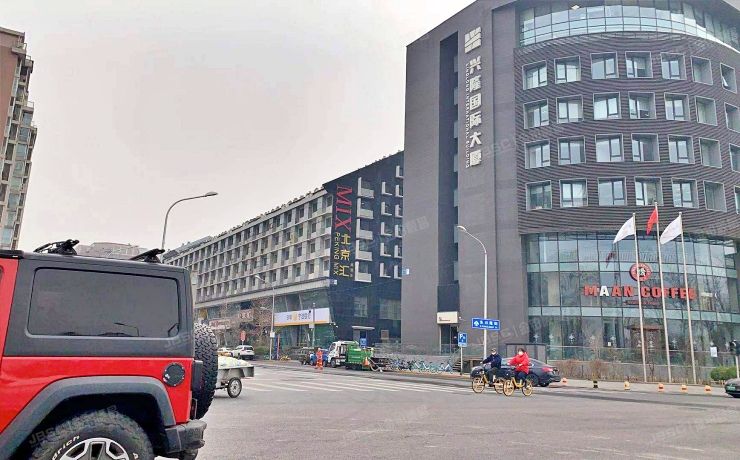 东城区 东兴隆街58号605-607室（北京汇）商业