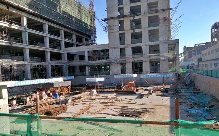 大兴区 大兴工业区B区天和西路32号1-3幢房产和在建工程及国有土地使用权（梦狐竹纤维工业园）