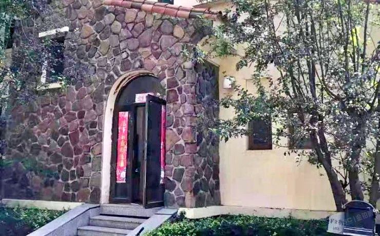 怀柔区 红螺路39号院二区103号楼1至2层（半山世家）独栋别墅