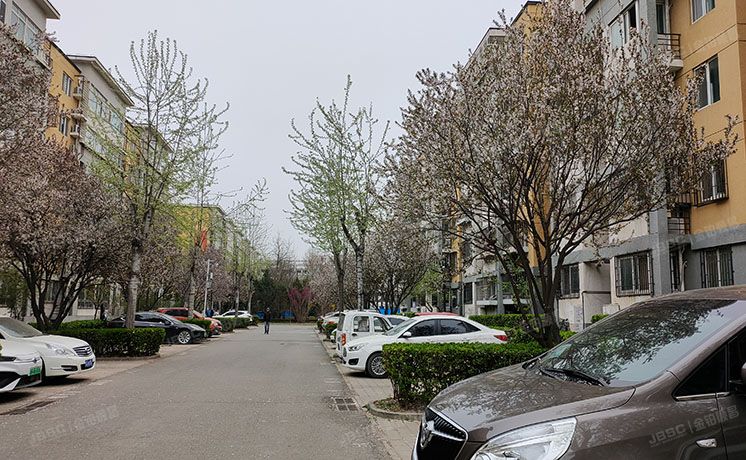 昌平区 东小口镇龙锦苑东二区10号楼3层3单元302（龙锦苑东二区）