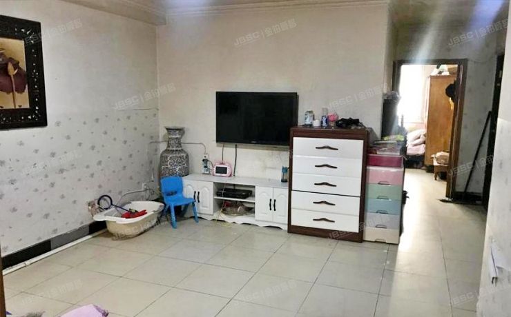 丰台区 诚苑南里4号楼1层2-102号（诚苑南里）