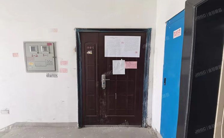 房山区 汇丰街4号院8号6层3单元601（世界名园）