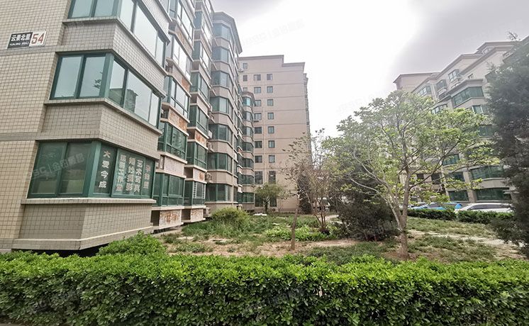 通州区 云景北里54号楼4层1单元141（时尚街区西区）