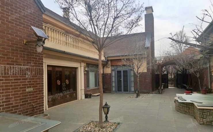 昌平区 马池口镇百葛路366号院一区66幢（香江别墅）