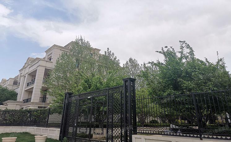 朝阳区 东坝中街19号院27号楼2号（保利首开天誉）联排别墅