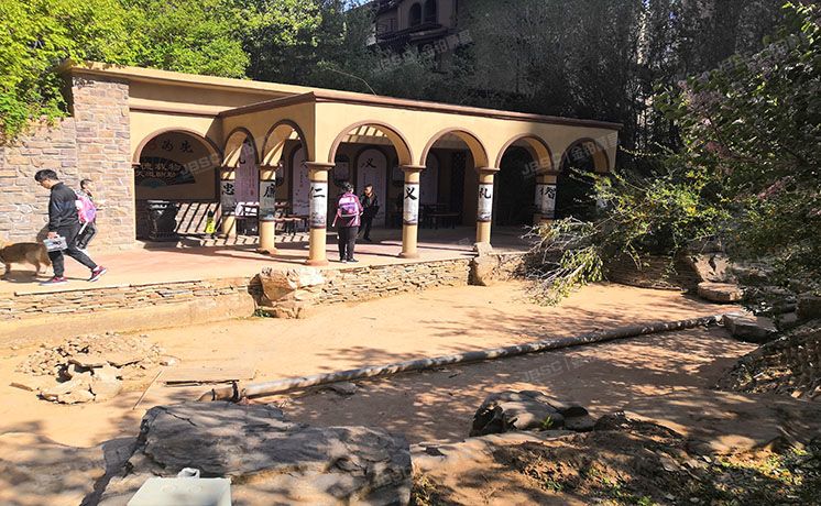 大兴区 兴泰街5号院20号楼25层2504（首邑溪谷）