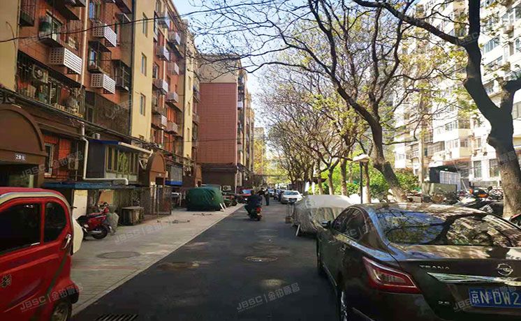 西城区 四平园1号楼3层5-3-301（四平园小区）